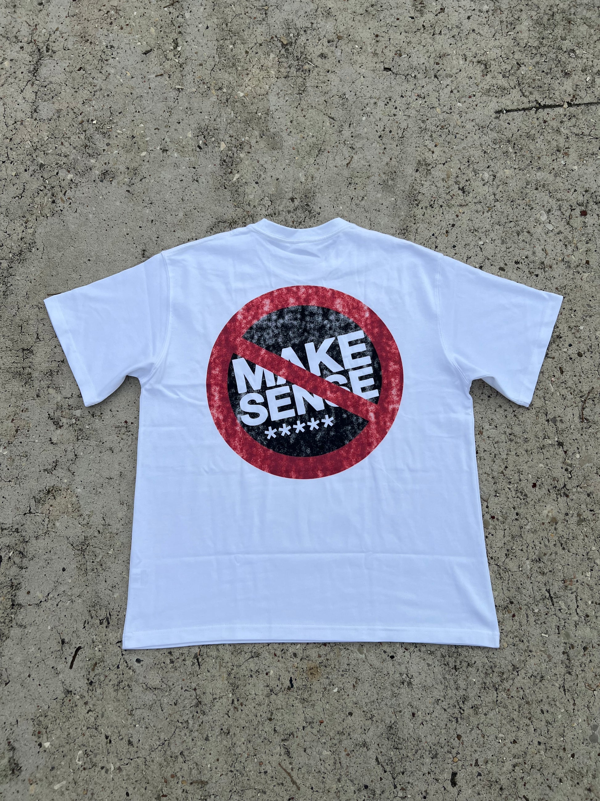 WHITE 'SPYDA' TEE